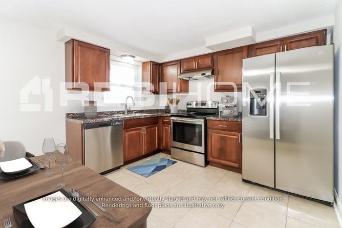 5005 Tammy Ln - Photo 2 of 17