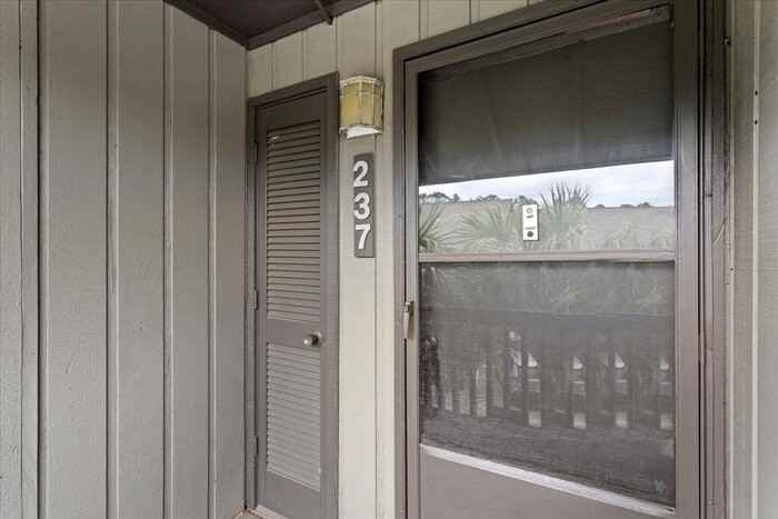 237 Lanai Vlg #K - Photo 4 of 22