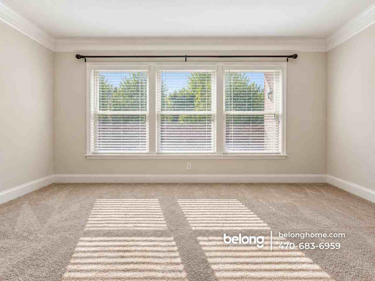 365 Lockwood Pl - Photo 5 of 22