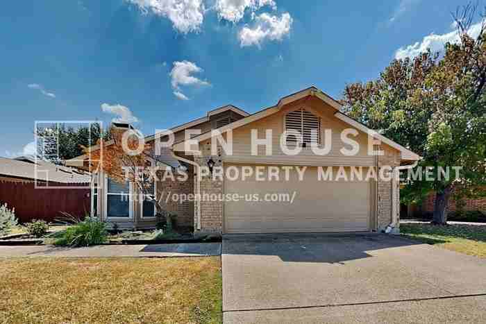 2016 Avignon Dr