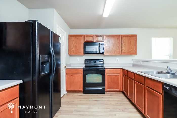 6014 Bronco Way - Photo 7 of 13