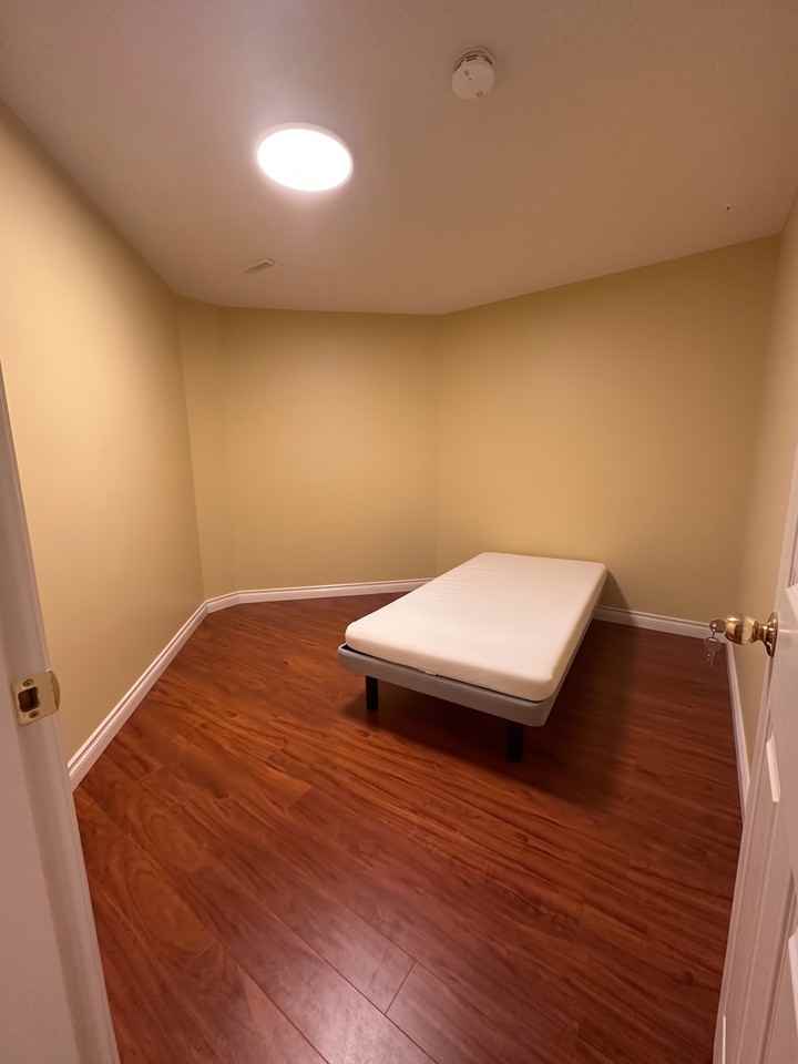 3749 Clinton Street - Photo 4 of 16