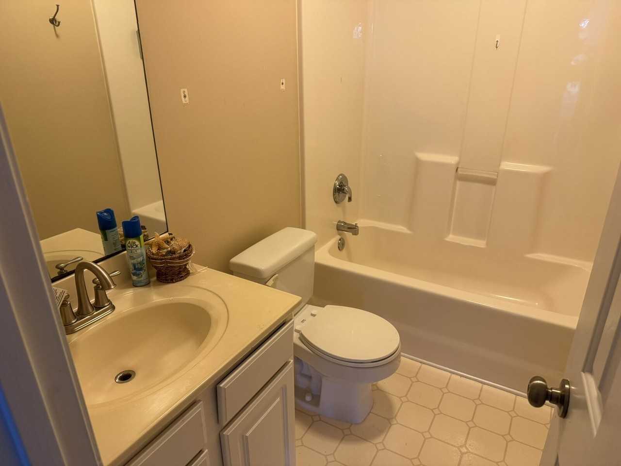 5408 Westgate Rd - Photo 6 of 11