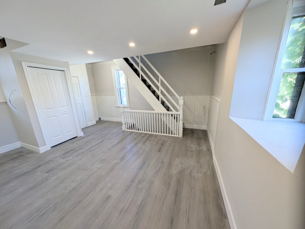 474 King Street #4 - Photo 3 of 11
