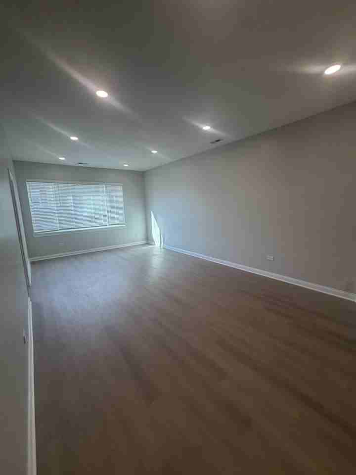 3602 West 26th Street - Photo 4 of 6