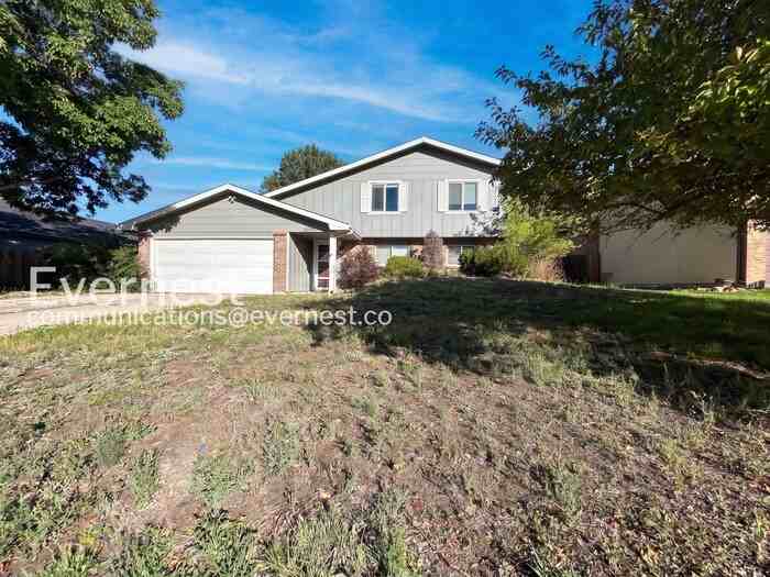 5550 Lantana Cir