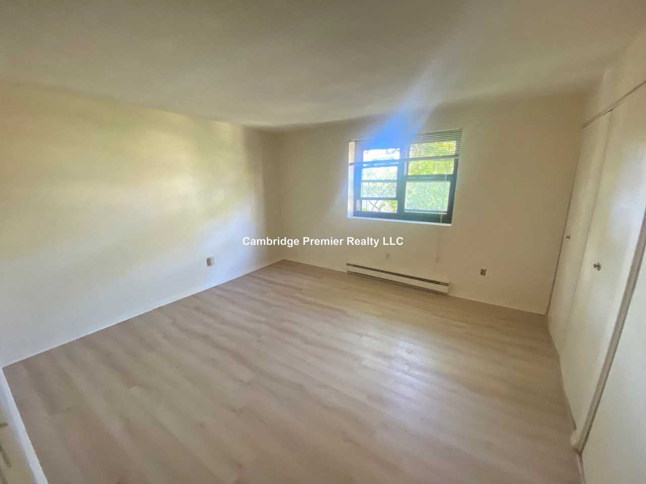 Beacon St #20 - Photo 6 of 13