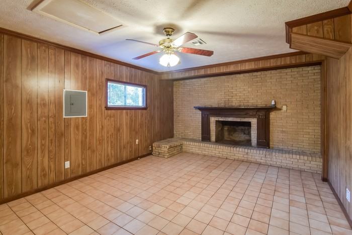 184 Millers Creek Dr - Photo 5 of 13