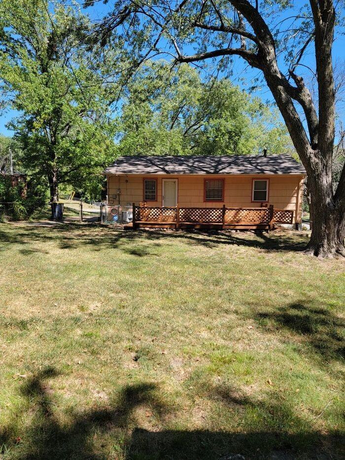4812 Richmond Ave - Photo 2 of 11
