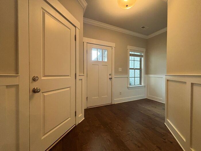 700 Rivulet Dr Sw - Photo 5 of 38