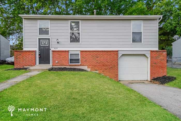 3659 Brookline Ave