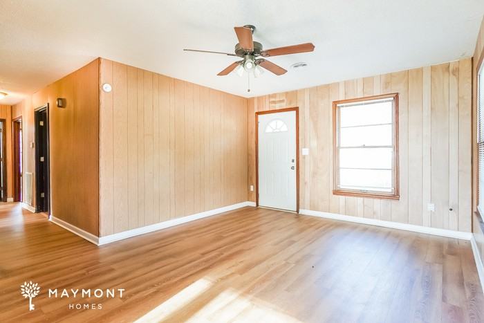 211 Griffin Cir - Photo 4 of 12