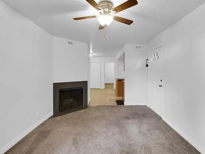 219 E Hill Ave #1 - Photo 5 of 22