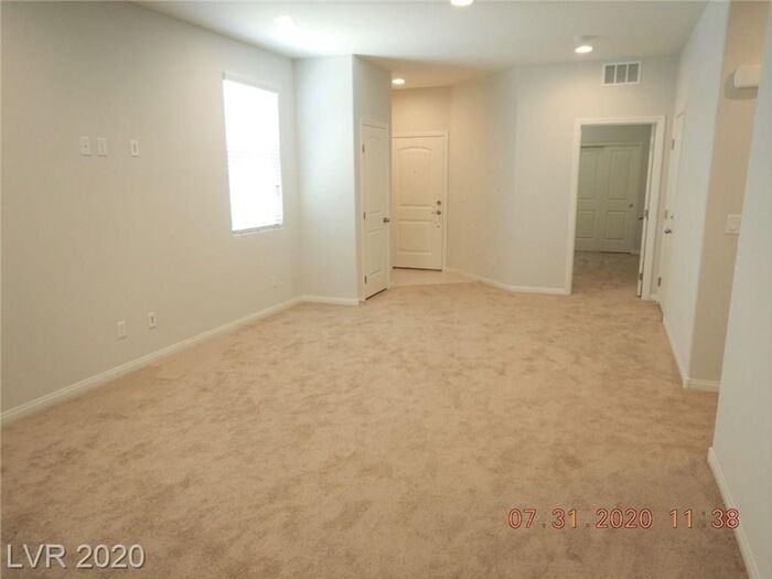 8694 Fringed Tulip Ct - Photo 4 of 35