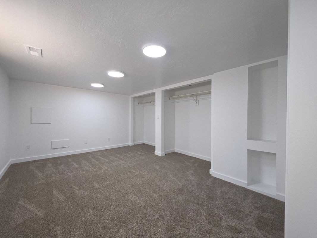 650 N Main St - Photo 6 of 11
