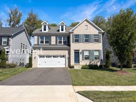 featured image of 10814 N Riding Rd