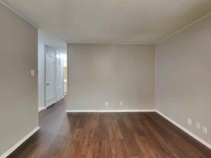 6028 Harrison Way - Photo 4 of 17
