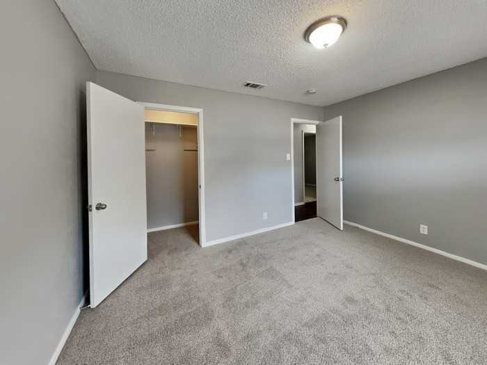 6028 Harrison Way - Photo 7 of 17
