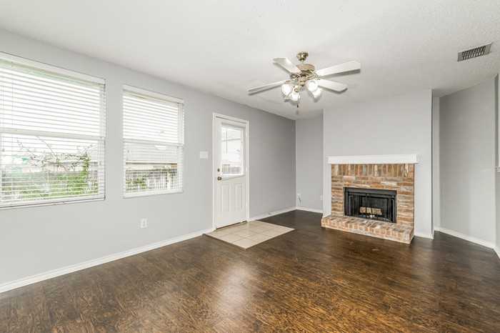16125 Windsong Ct - Photo 5 of 16