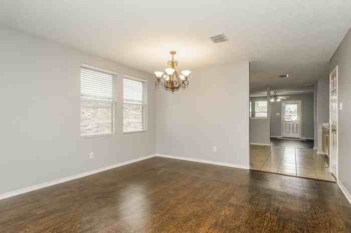 16125 Windsong Ct - Photo 6 of 16