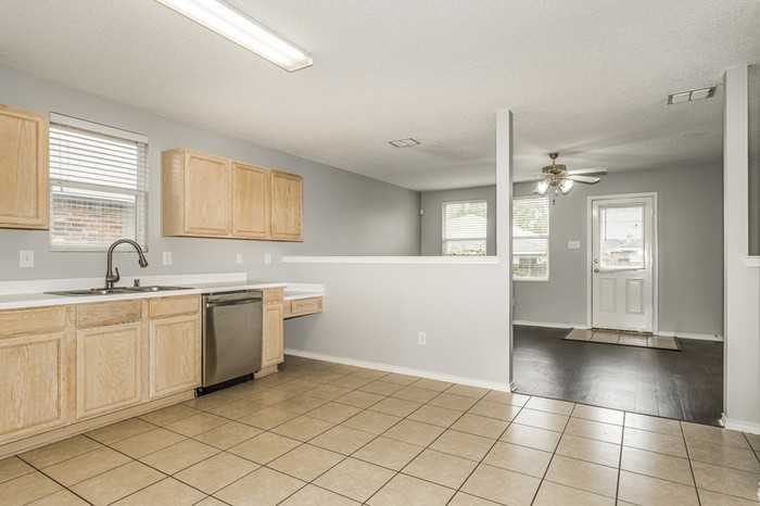 16125 Windsong Ct - Photo 7 of 16