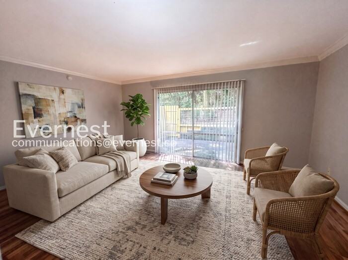 806 Vestavia Villa Ct - Photo 2 of 19