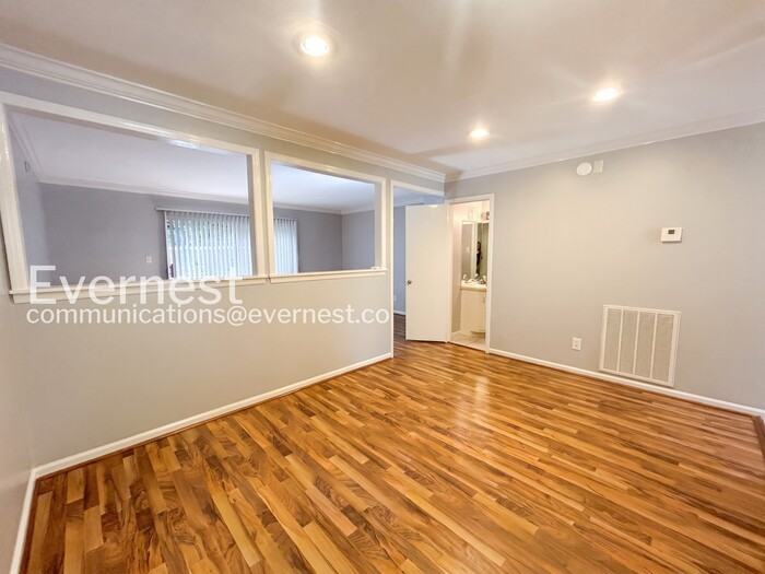 806 Vestavia Villa Ct - Photo 7 of 19