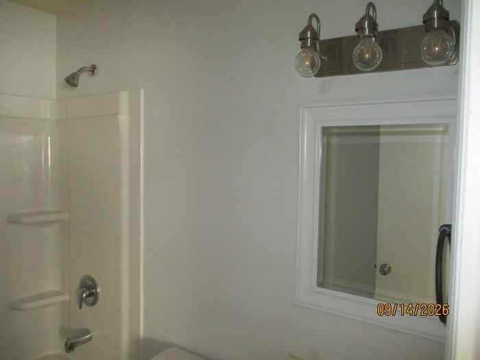 327 Oak St #327 - Photo 7 of 7