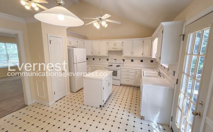 9406 W Ridge Trail Rd - Photo 5 of 27