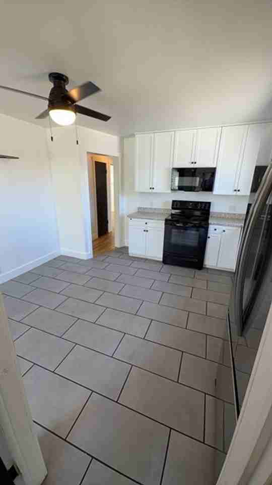 8350 W Mix Ave - Photo 7 of 26