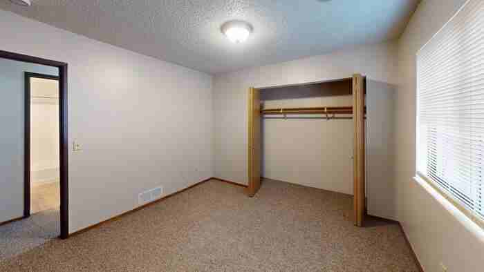 1727 N Grandview Ln #212 - Photo 4 of 10
