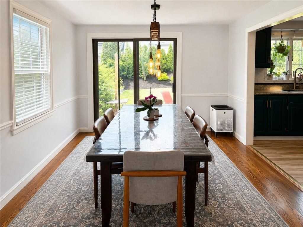 97 Fairfield Rd - Photo 4 of 31