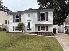 featured image of 922 11th St