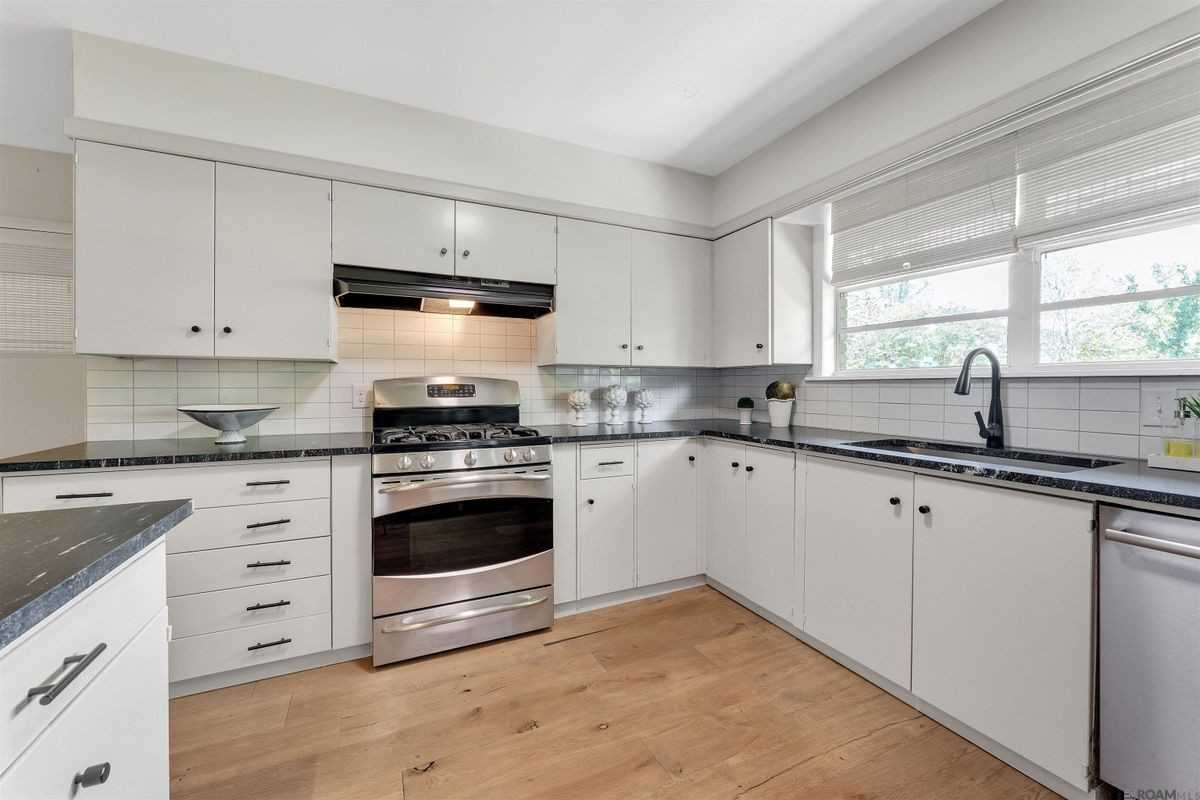 5926 Menlo Dr - Photo 4 of 13
