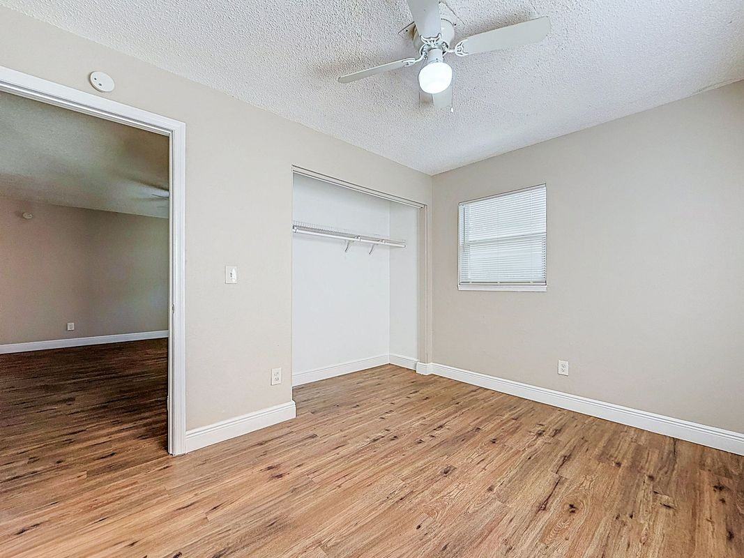 3216 N 48th St ##B - Photo 4 of 15