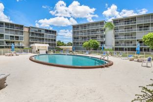 250 John F Kennedy Dr Apt 204 - Photo 1 of 1