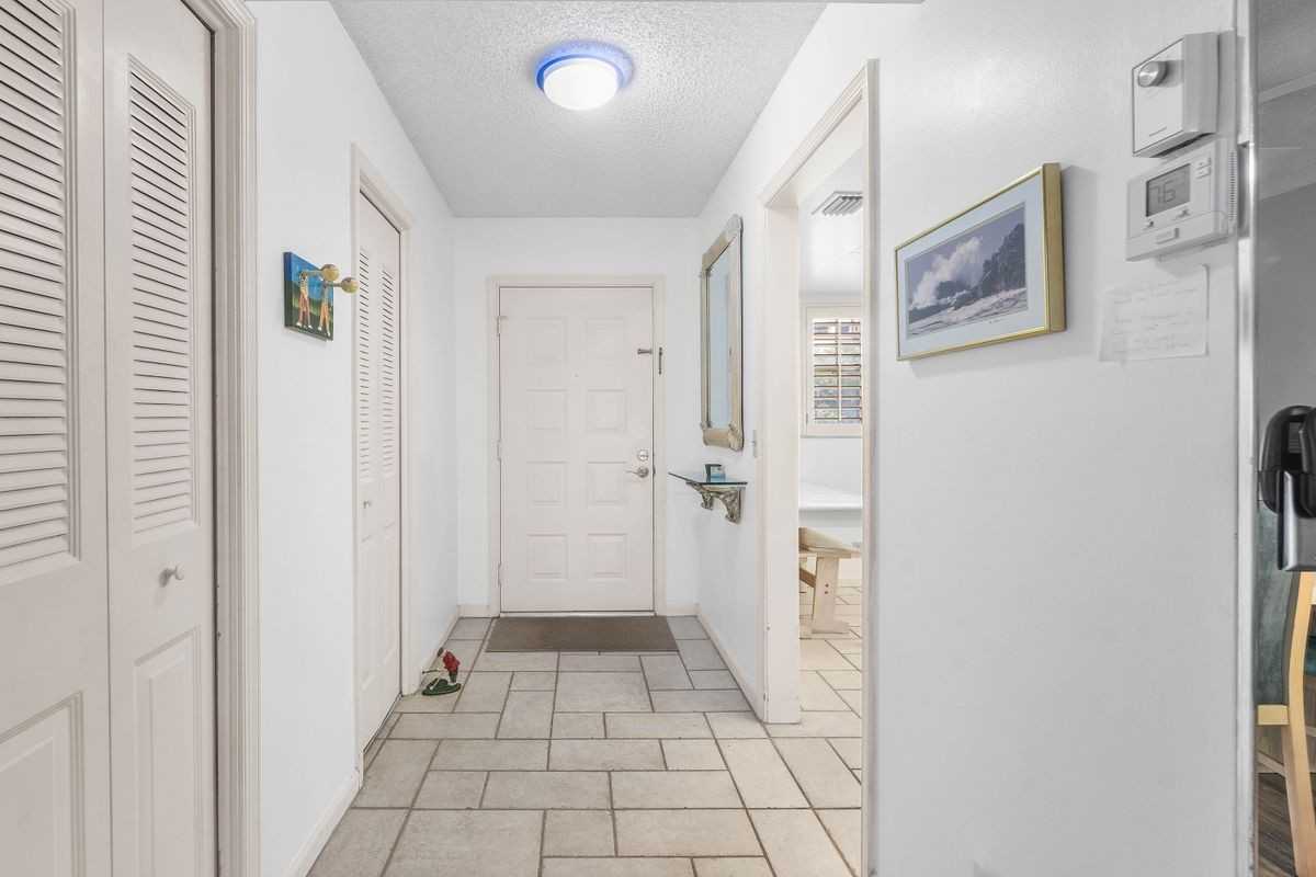 250 John F Kennedy Dr Apt 204 - Photo 4 of 42