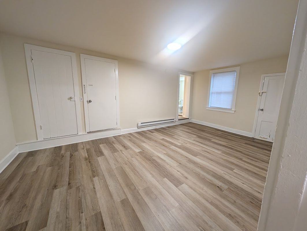 100 Washington St - Photo 4 of 11