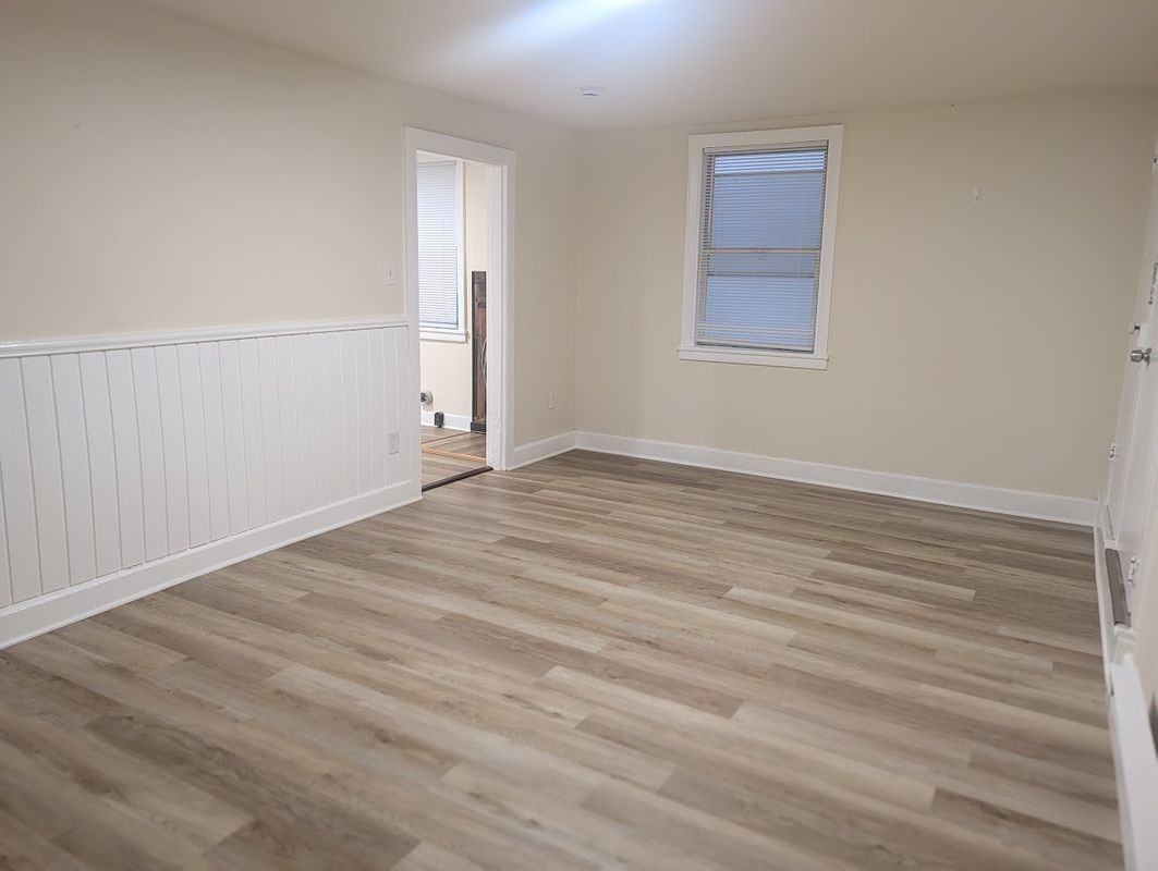 100 Washington St - Photo 5 of 11