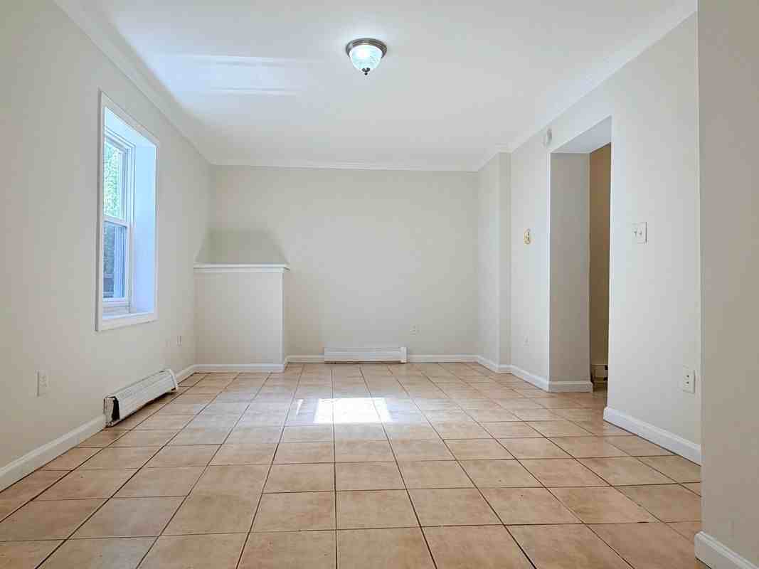 44 Prest St ##3 - Photo 6 of 19