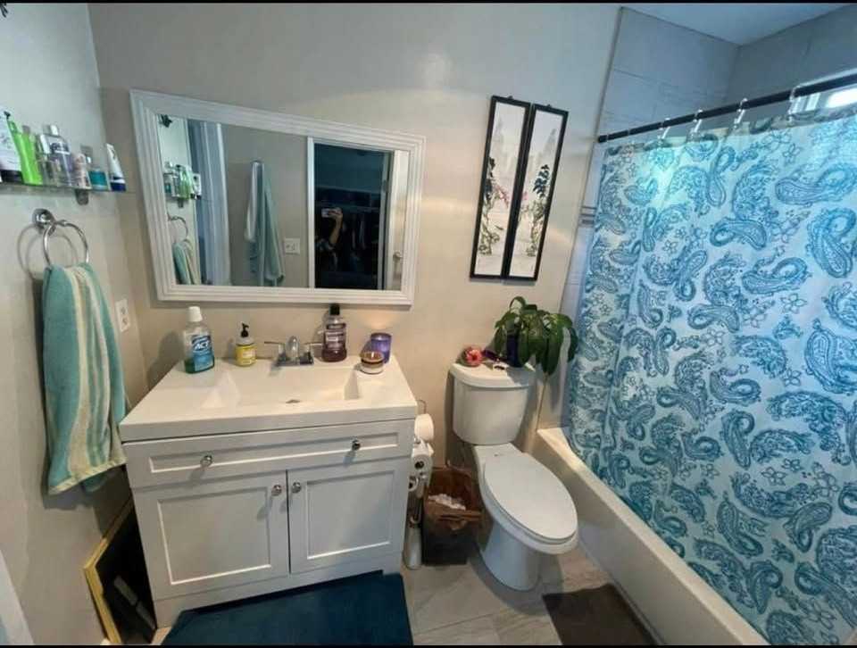 446 E Silva St - Photo 5 of 9