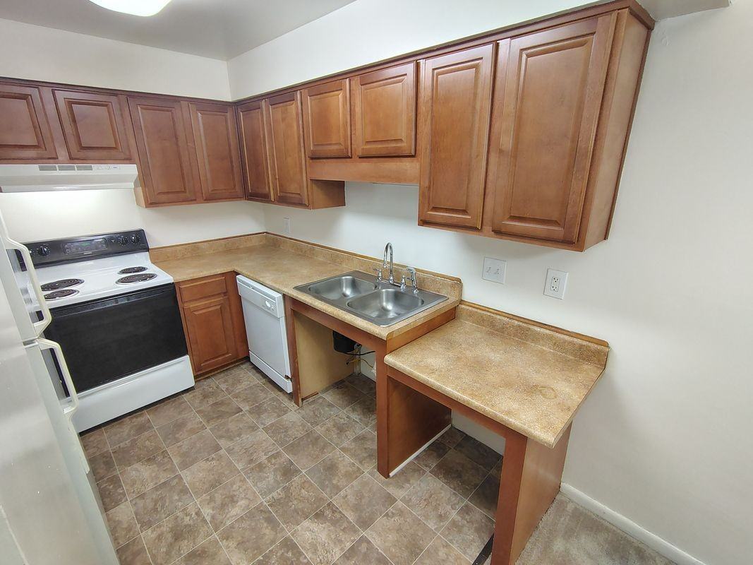 600 Reusens Rd ##N - Photo 7 of 11