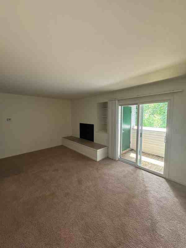 600 Reusens Rd ##J - Photo 2 of 12