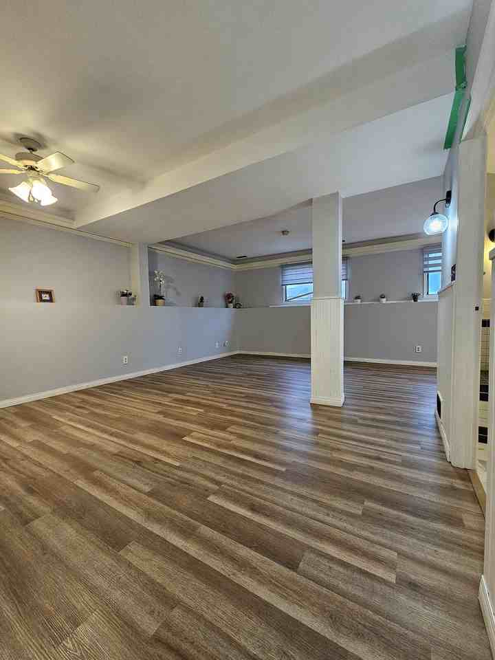 3412 64 St Ne - Photo 6 of 13