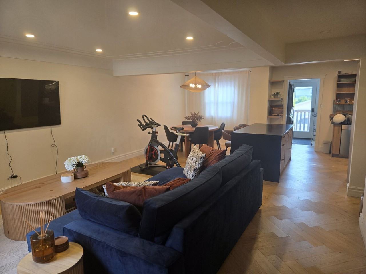 2131 Westmount Rd Nw - Photo 4 of 27