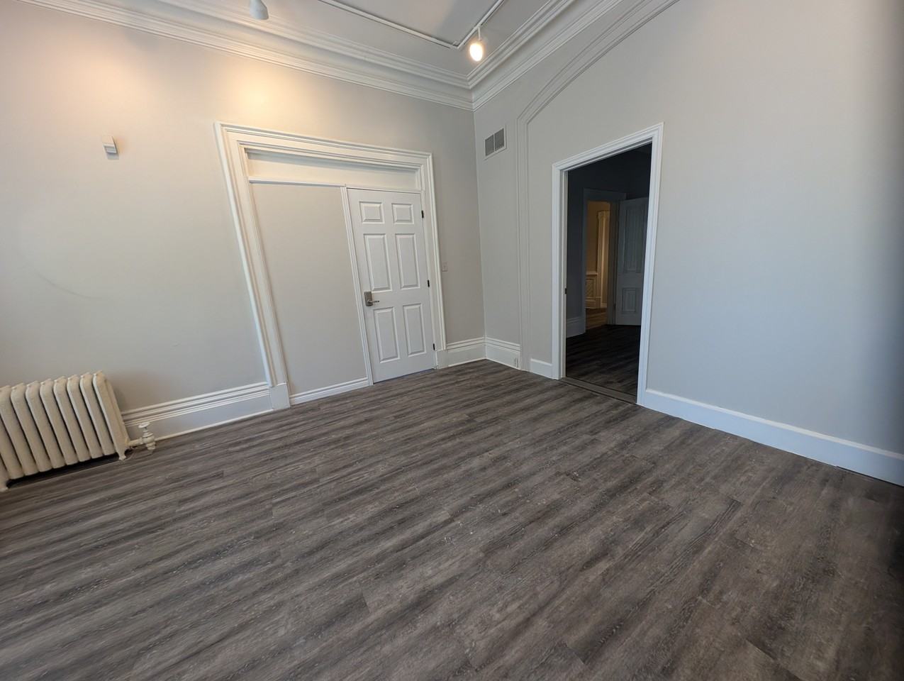 474 King Street #1 - Photo 5 of 9