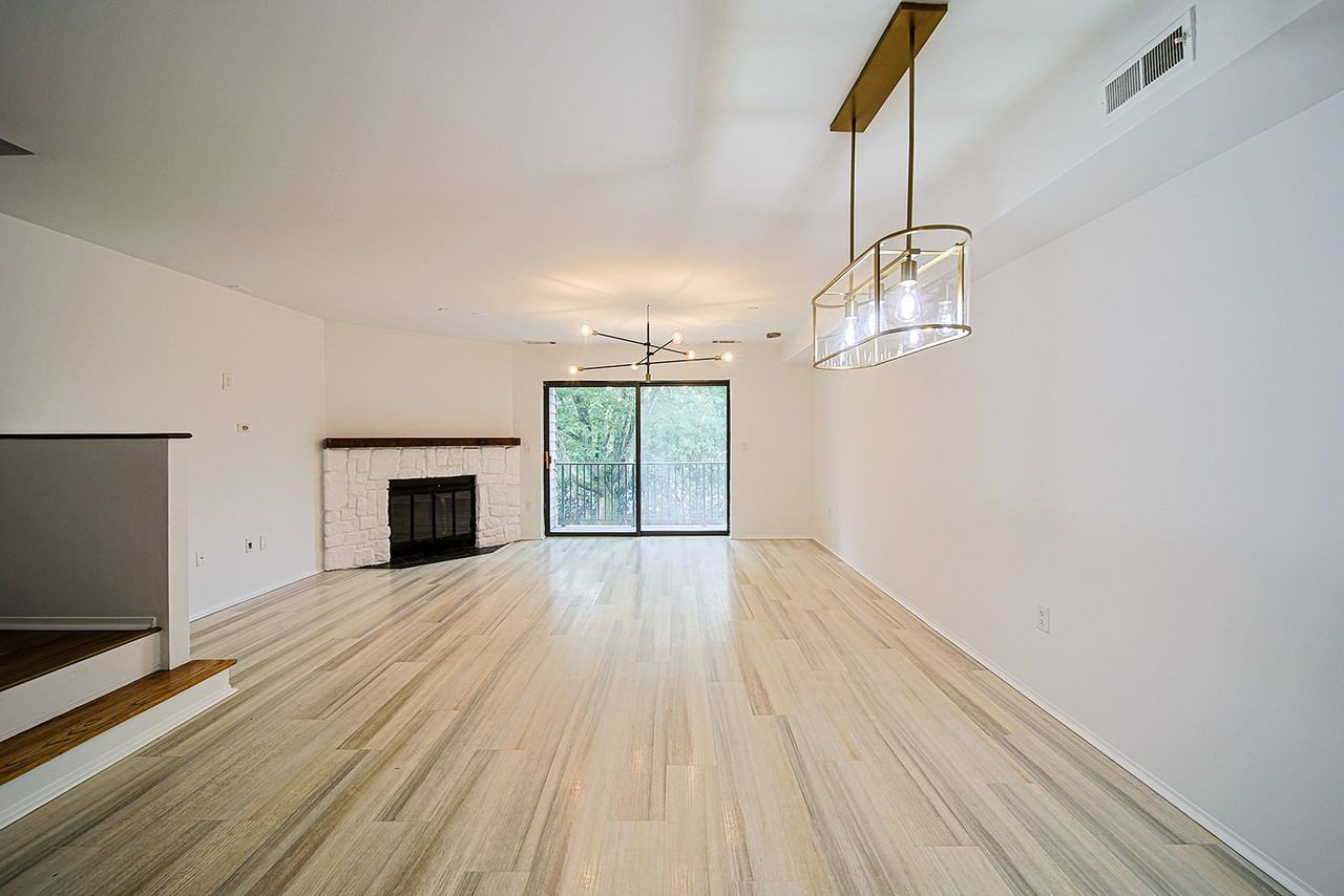 3 Whitman Ct #3 - Photo 5 of 33