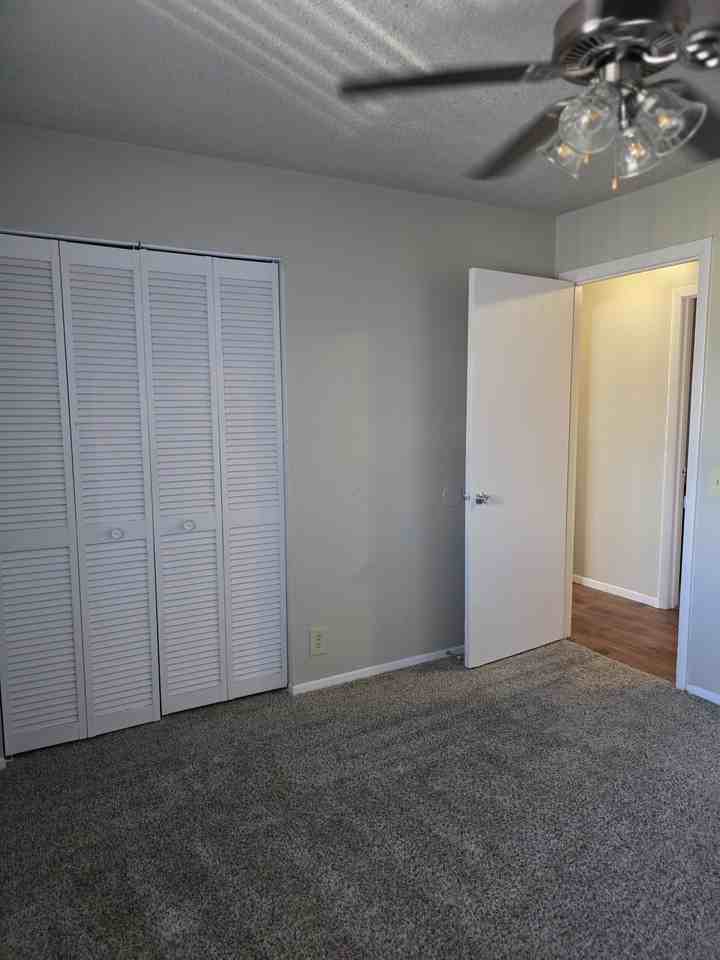 1475 Woodlake Dr #288 - Photo 7 of 8