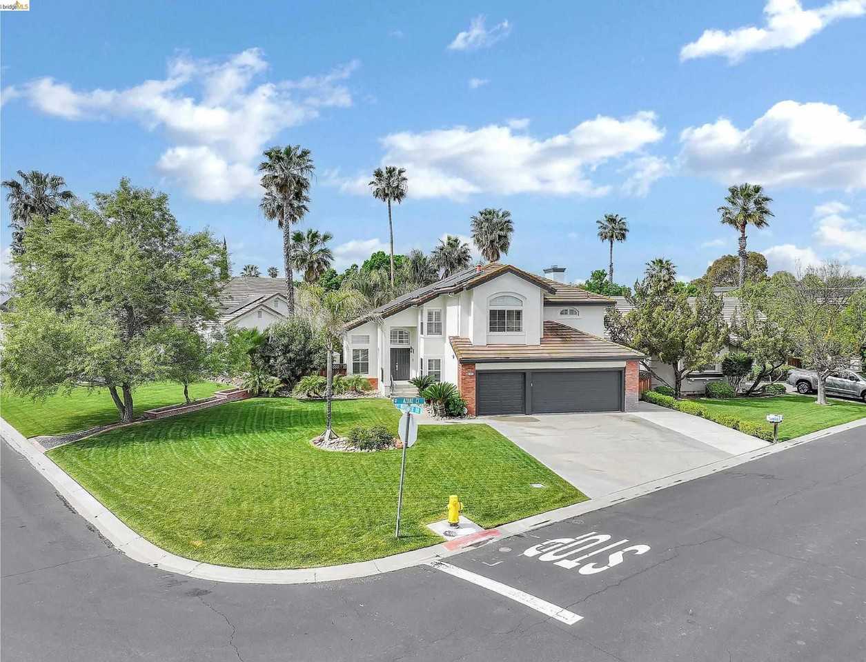 5460 Azure Ct #NA - Photo 3 of 6