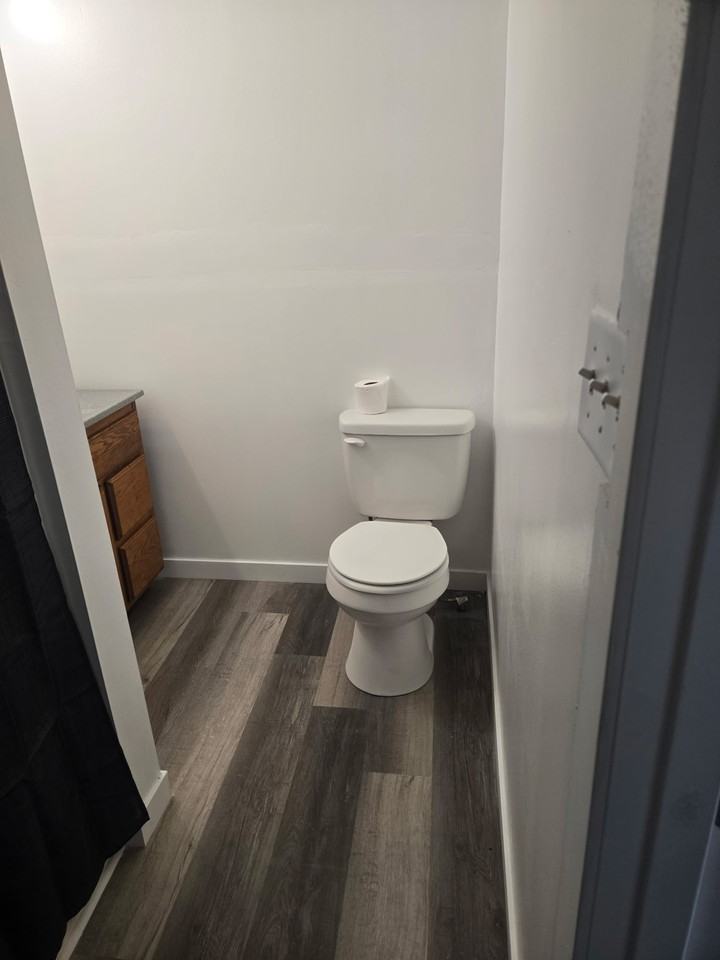 1236 S Jay St #NA - Photo 5 of 6
